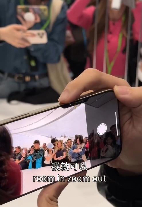 Joeman衝蘋果發表開箱iPhone 16超美「沙漠鈦金」!還有+1超實用按鍵