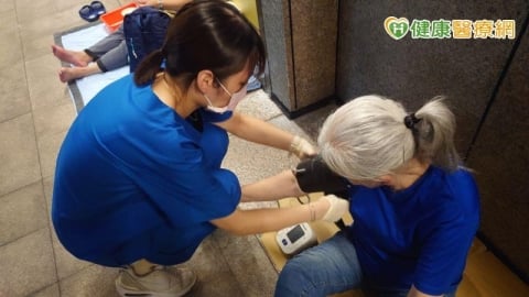 采鋐健康攜手思安協會,共同守護街頭無家者的健康