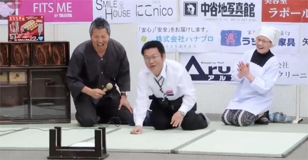 蒐奇(影)/沒有不合也要「冰的」!日本辦趣味「翻桌大賽」宣洩壓力