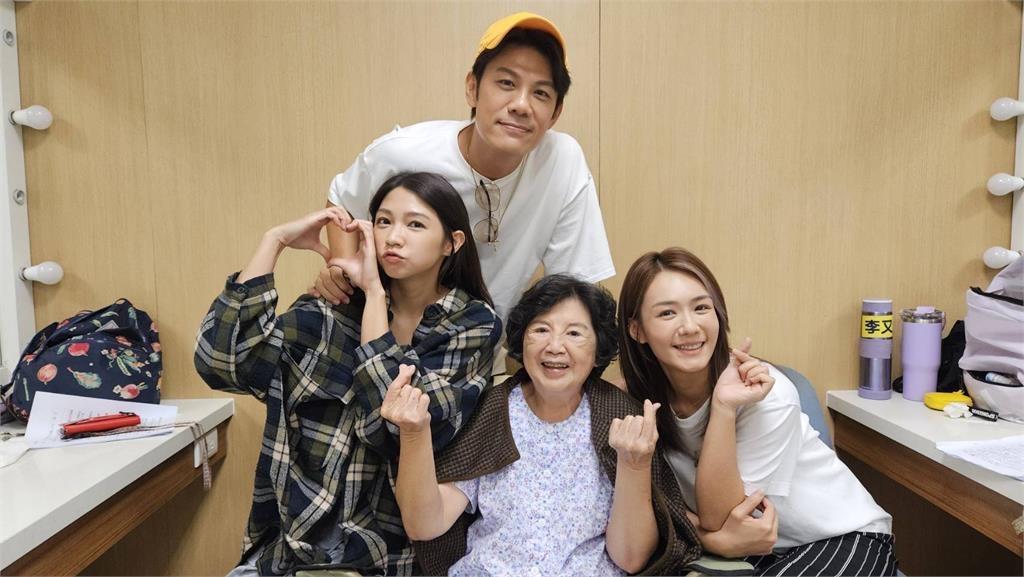 超甜!陳志強陪愛妻拍民視八點檔6小時 不喊苦