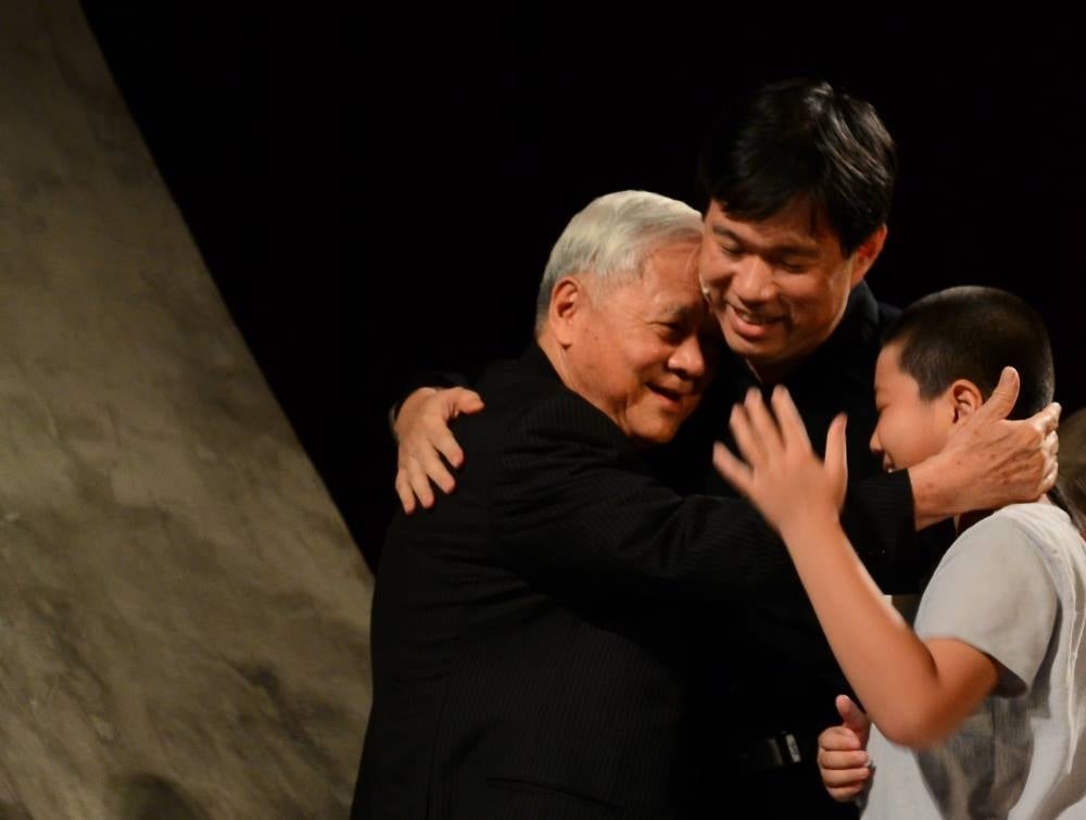 曾提攜三毛、蔣勳 台灣現代詩啟發者「瘂弦」辭世享耆壽92歲