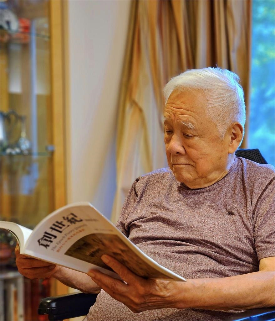 曾提攜三毛、蔣勳 台灣現代詩啟發者「瘂弦」辭世享耆壽92歲