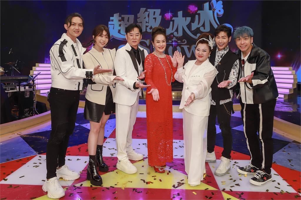 演唱《一代女皇》氣勢磅礡30年沒變被問怎麼保養!金佩姍「我吃防腐劑」