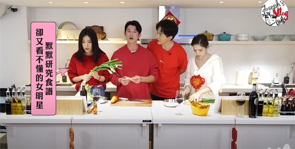 4大咖好友「3年前預言成真」同晚敲響金鐘!網見截圖笑翻:ㄎㄧㄤ到不行