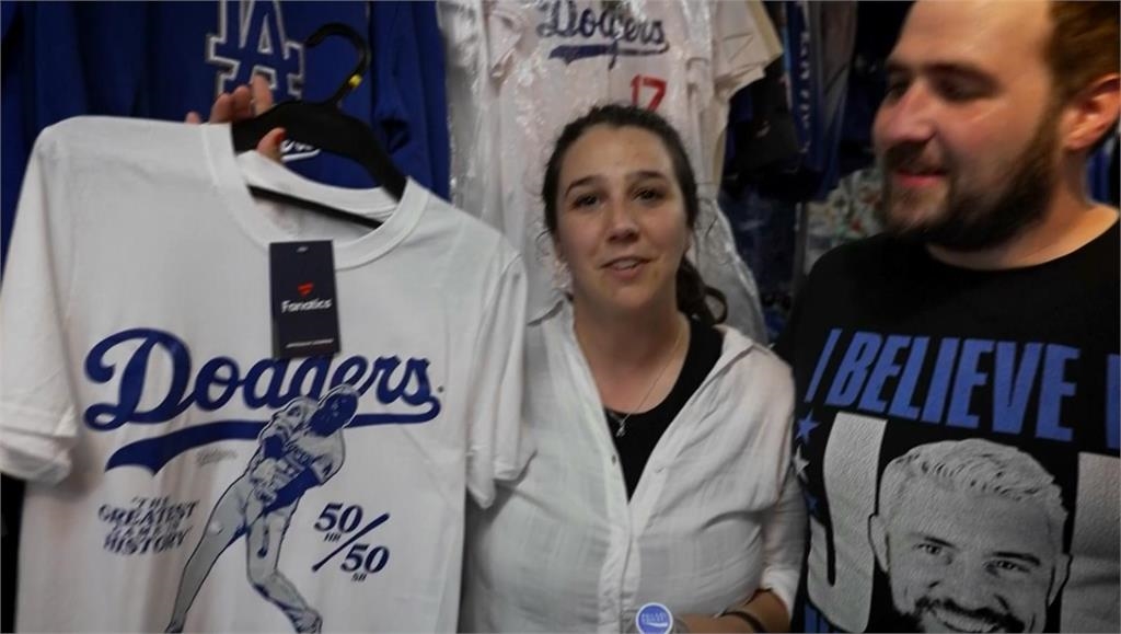 MLB(影)/大谷翔平首度世界大賽 太平洋彼岸日本球迷興奮準備加油