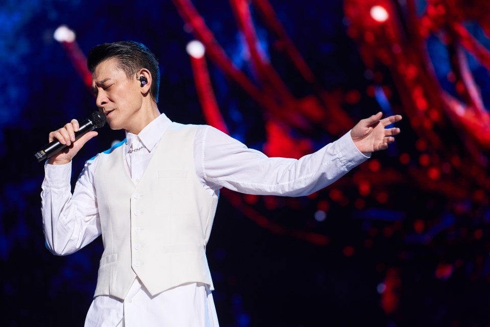 比搶不到票還難受!劉德華演唱會「恐因颱風泡湯」歌迷哀號:拜託別來