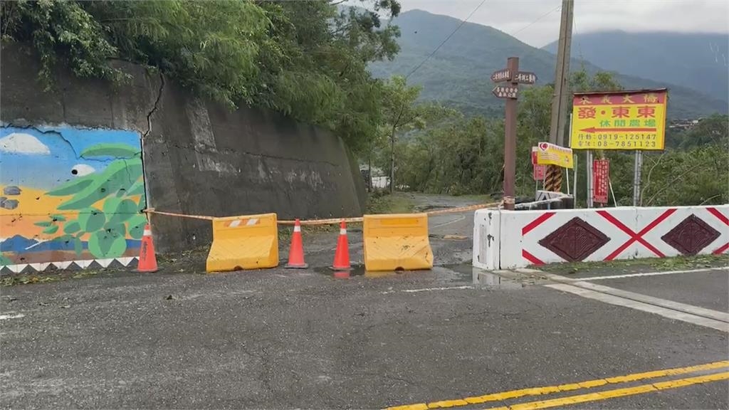 屏東林邊溪大雨沖刷堤防破損　百年文化景觀恐受波及