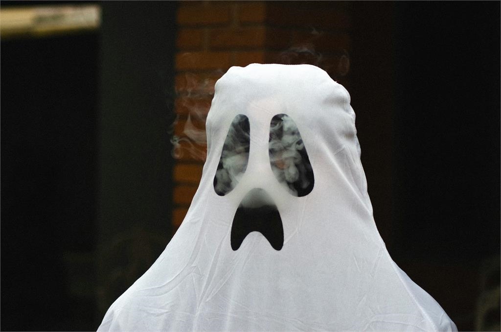 情侶挑戰日本鬼屋「10分鐘棄權」　男友突喊肚子痛「真實原因」曝…超毛