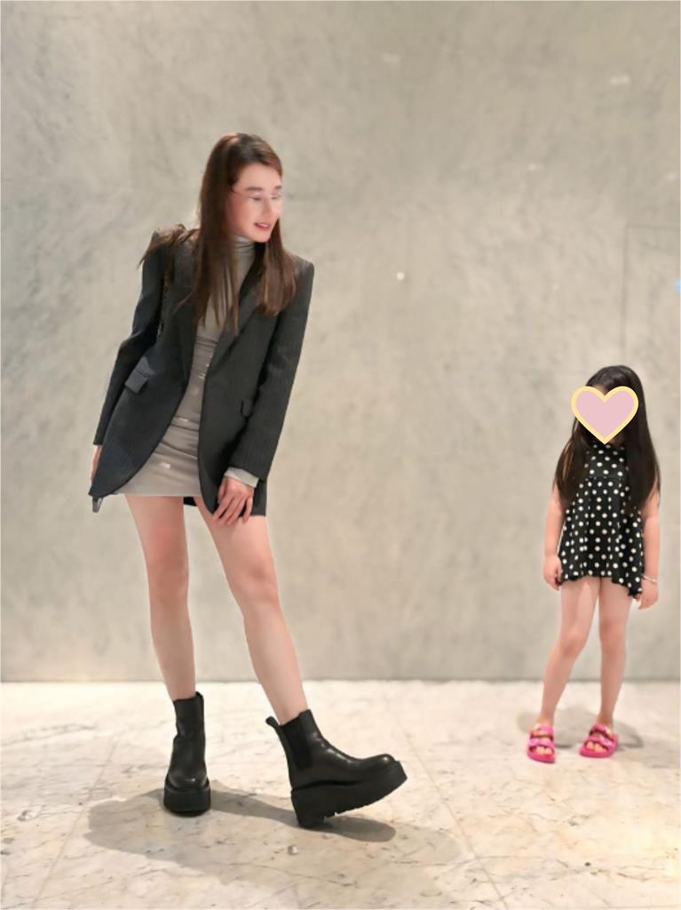 信義區長腿妹「辣秀鳥仔腳」竟是陳怡蓉!母女「下身全失蹤」老公被出賣