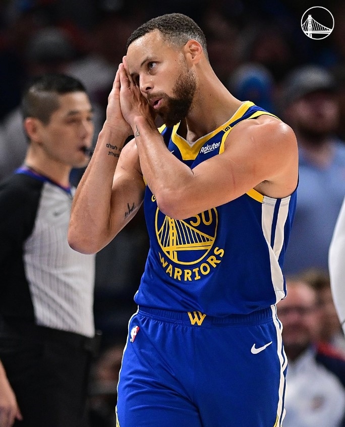 NBA(影)/咖哩大神柯瑞狂攻36分!經典「晚安」再現 勇士擊敗西區龍頭雷霆