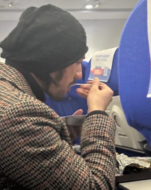 金城武消失螢光幕7年「近況搭經濟艙」被捕獲?真相曝光…網尖叫:不可能