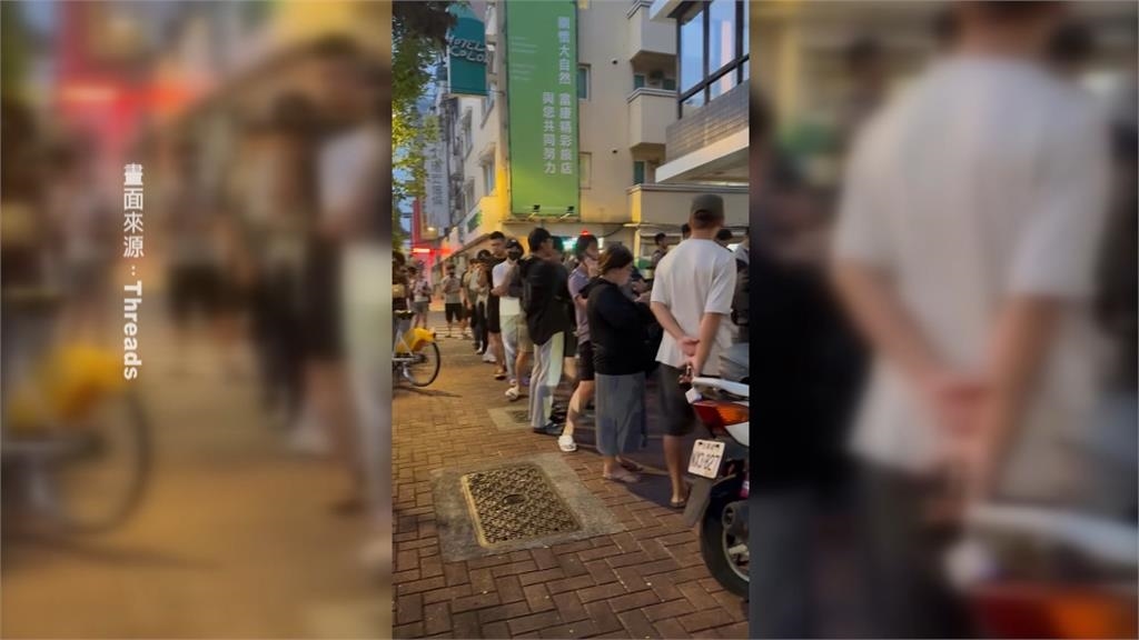 買厚鬆餅堡大排長龍　外送員不耐久候直衝取餐車道