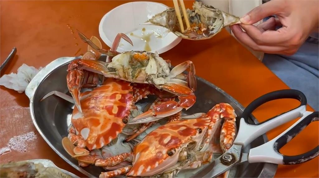 金山吃花蟹「4隻破6千元」 民眾PO文問:真有這麼貴?