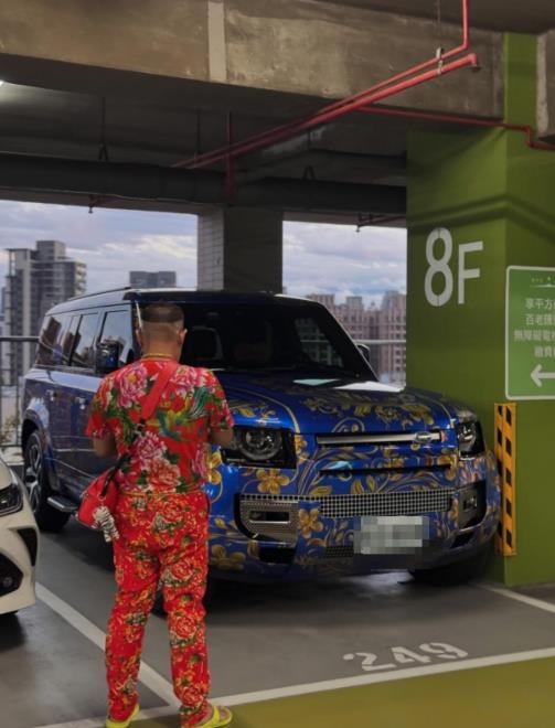 正妹偶遇「竹吊車大王」小老婆！直擊畫面洩「極限神技」32萬人搶看