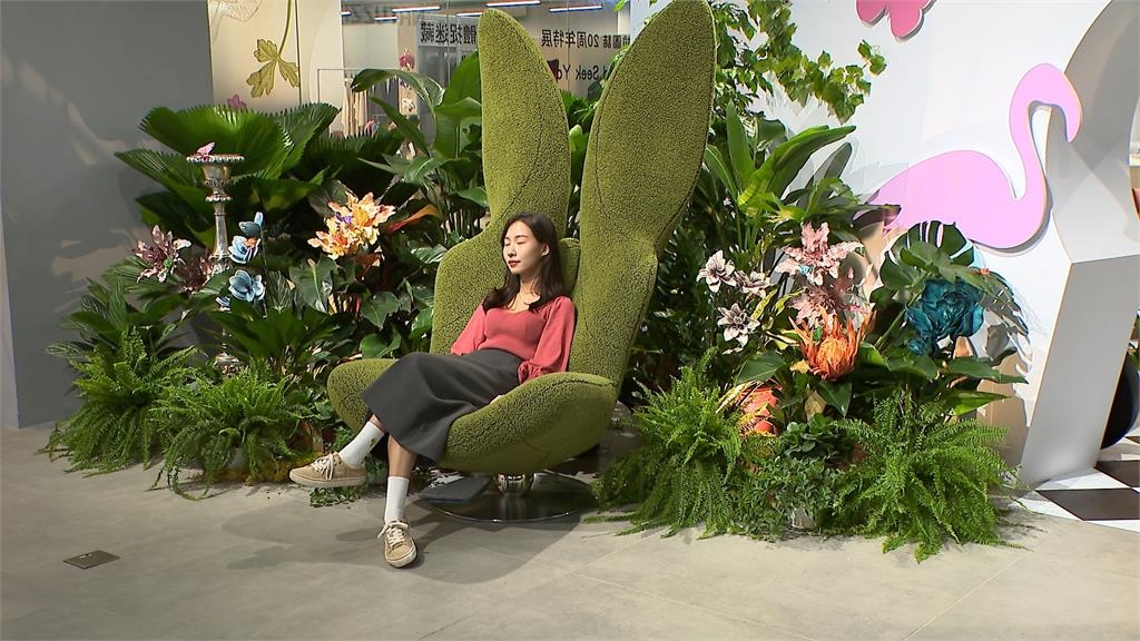 義大利家具品牌辦快閃店 推全球限量100張巨兔單人椅