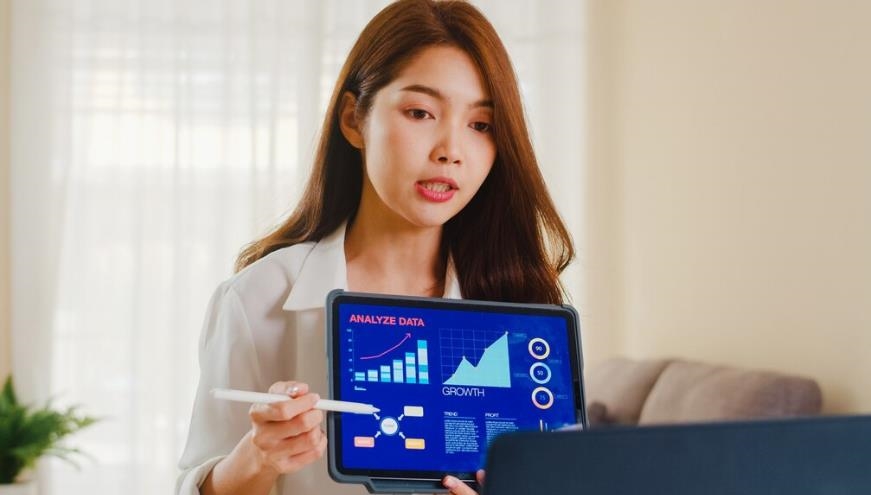 2025蛇年預警!專家籲「四生肖、四星座」恐遇沖煞 點燈安太歲逢凶化吉