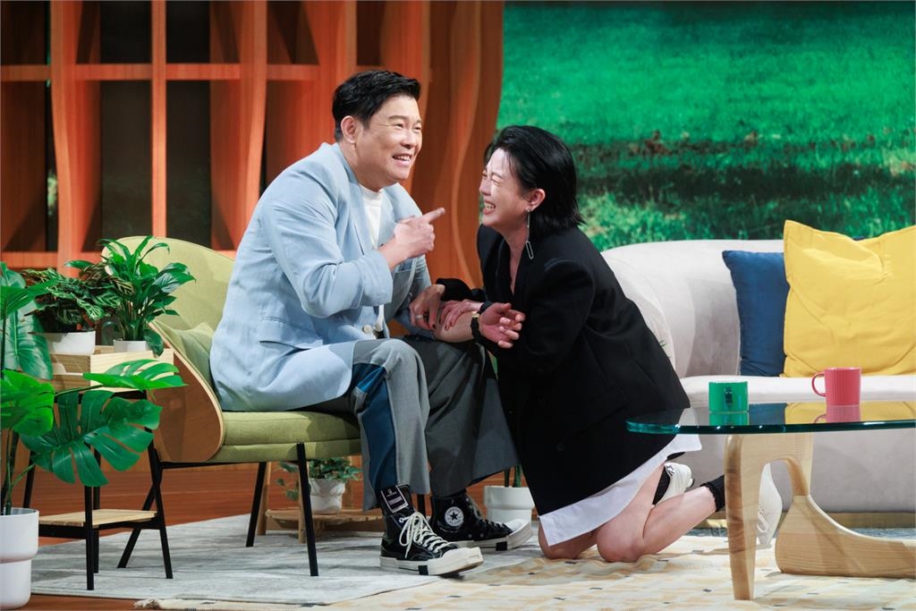 苗可麗「未來我告別式《我的成長》一定要借我」！愧對媽媽與女兒淚灑攝影棚