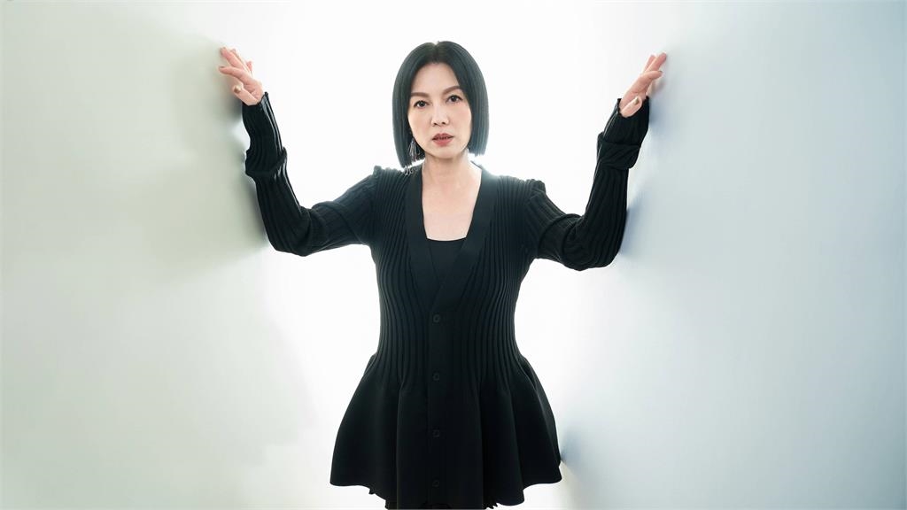  苗可麗認女兒飛英國：哭了一年　曝友對她說「你媽很辛苦」不認情勒