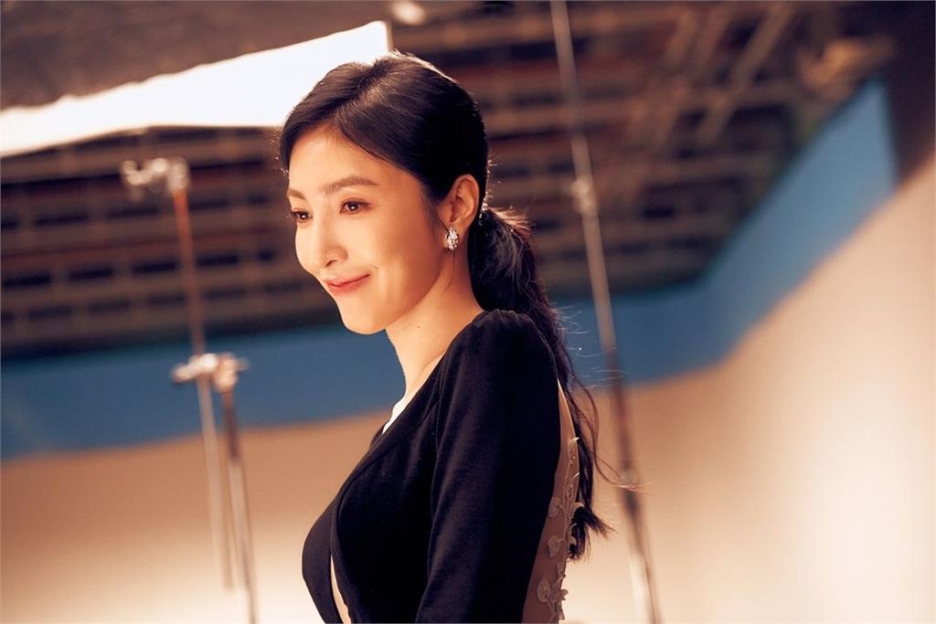 楊謹華太正遭疑整形！高中同學出賣「純天然真面目」曝內幕：本人比較…