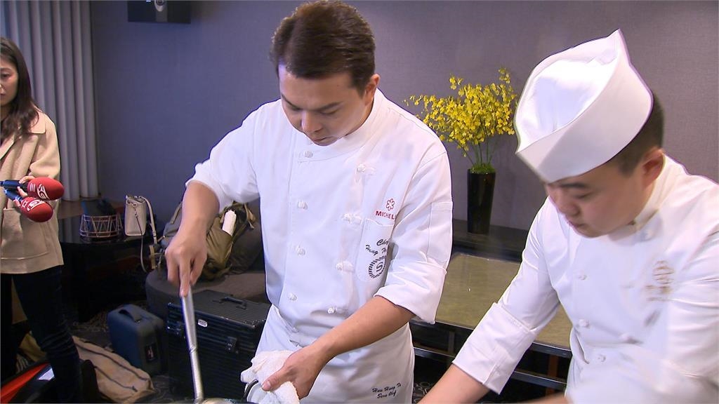 米其林一星主廚獨創「青辣」味型 川菜料理創意滿滿