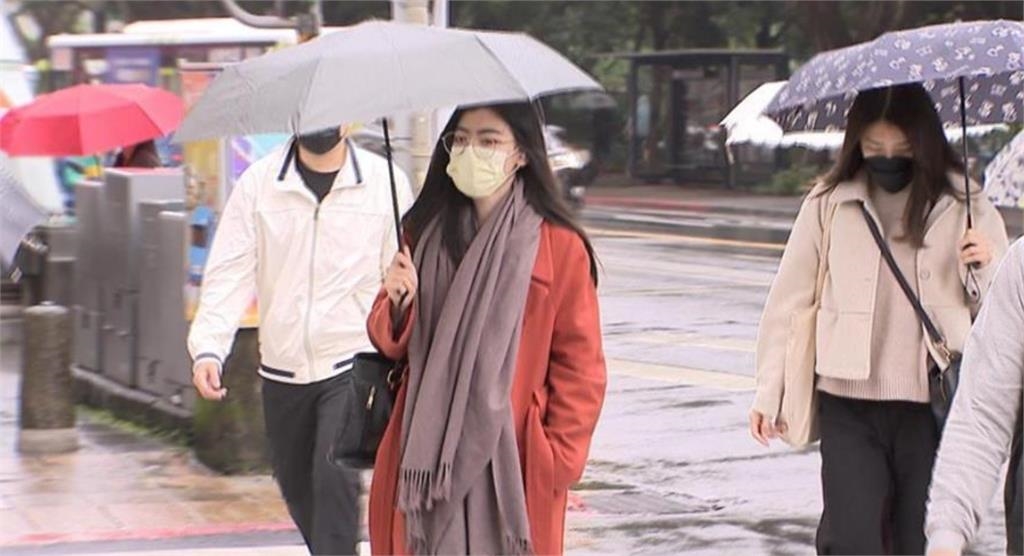 冷氣團「強勢襲台」下探13℃！氣象專家曝「未來天氣型態」：中南部也冷