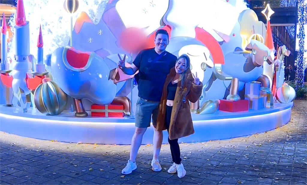 繽紛耶誕玩台北啟動儀式 蔣萬安、林襄同框拍照