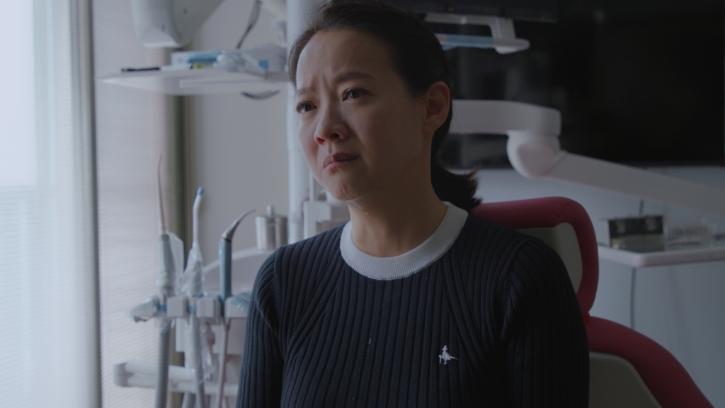 曾寶儀與導演男友花4年做紀錄片 她「反思生命意義」感嘆：早幾年開拍更好