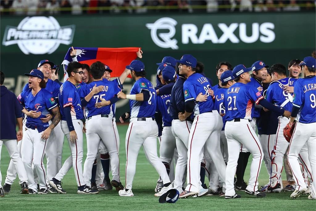 中國難擋「青天白日滿地紅」東蛋滿場飄！謝金河抖出「小粉紅致命弱點」