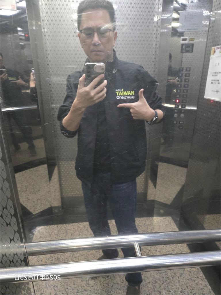 486先生緊急手術「爆瘦21公斤」！他現身吐近況：還是有神經痛