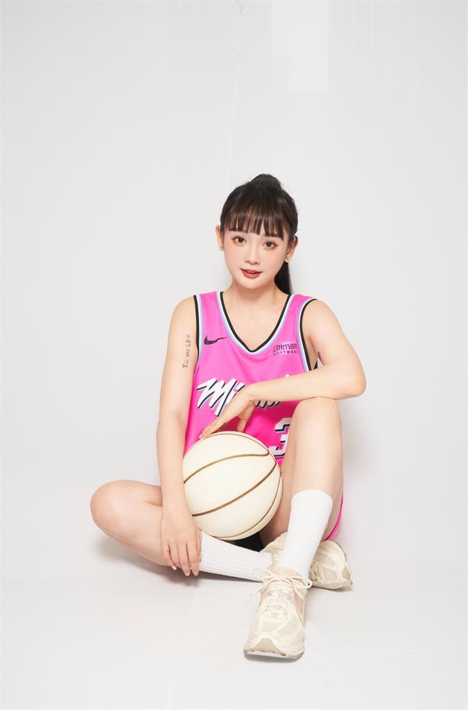 「籃球女神」不藏了羞認雙喜臨門!曝「孩子想被看到」 加碼宣布重大喜訊