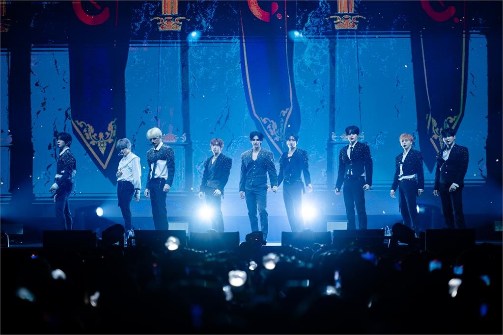 CRAVITY劇透新歌寵台粉！「全員齊慶生」他嗨唱想見你撩粉