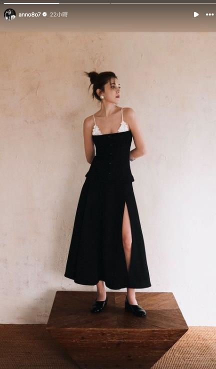 許瑋甯高衩禮服「斷軌急墜」跑出Bra！剩2線死撐「暗黑實力」藏不住