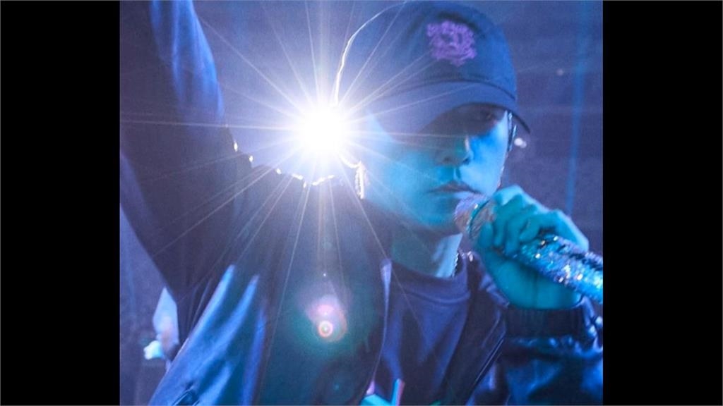 周杰倫今晚開唱!「歌單意外曝光」 粉絲大巨蛋外聽漏音