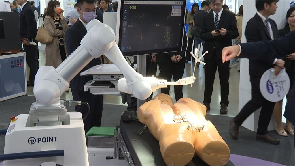 醫療科技展登場　生技醫療市值衝破1.8兆　大廠布局深化AI