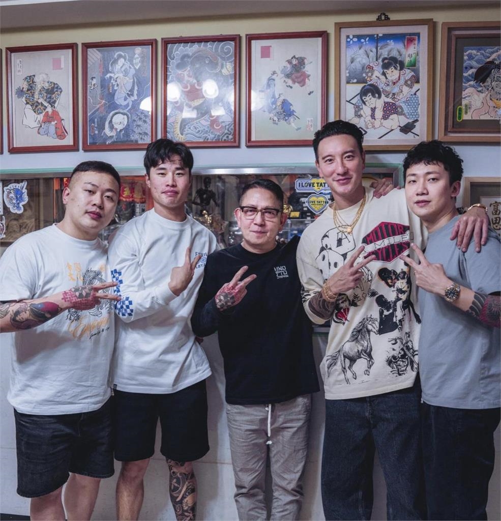 12強賽／最帥「包手」因刺青結緣！王陽明同框林昱珉：「我們就是頂級89」