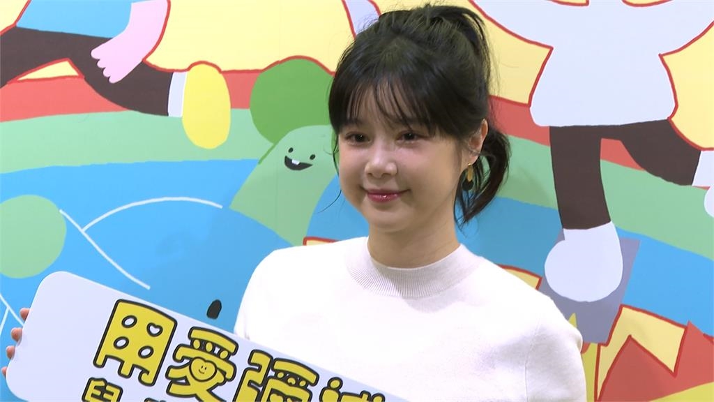 李佳穎曝產後首次放風獻給周董 談懷孕生產過程一度淚崩