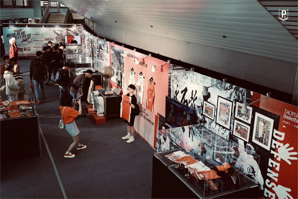 PLG/飛行中隊主題月!領航猿邀集「這些大學長」重溫十年一刻璞園回憶