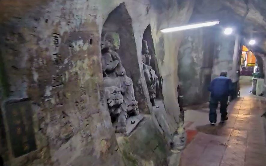 網傳基隆仙洞巖驚見神秘女童？　廟方出面回應！