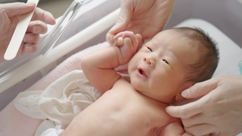 準媽媽必看！  專家揭5大待產包必帶品，僅「一卡行李箱大小」隨時帶著走