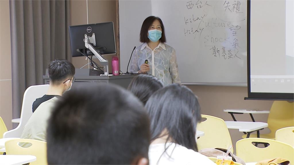 大學短期專任職「不適用教師法、勞基法」　遭質疑掛羊頭賣狗肉