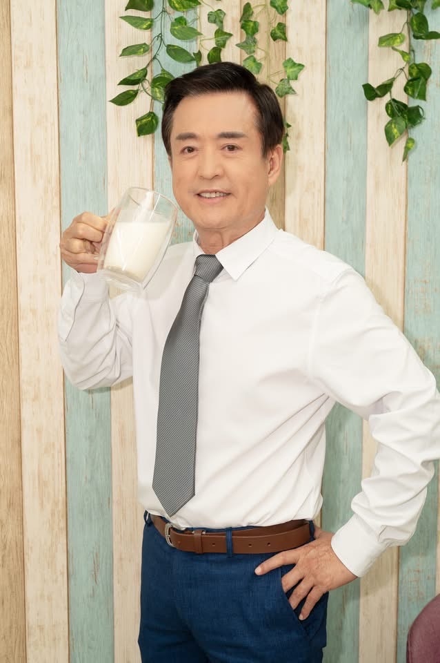 72歲八點檔男星「1症狀」疑中風!拍戲忘詞憂失智...急就醫曝「1異狀」