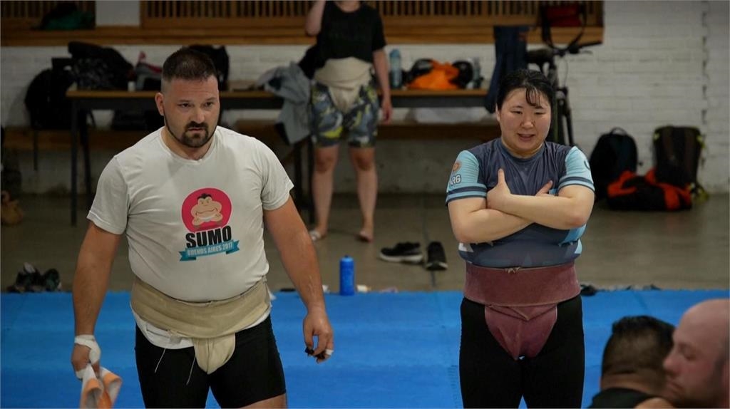 相撲(影）／日本女相撲選手　遠赴南美州阿根廷推廣自己國粹