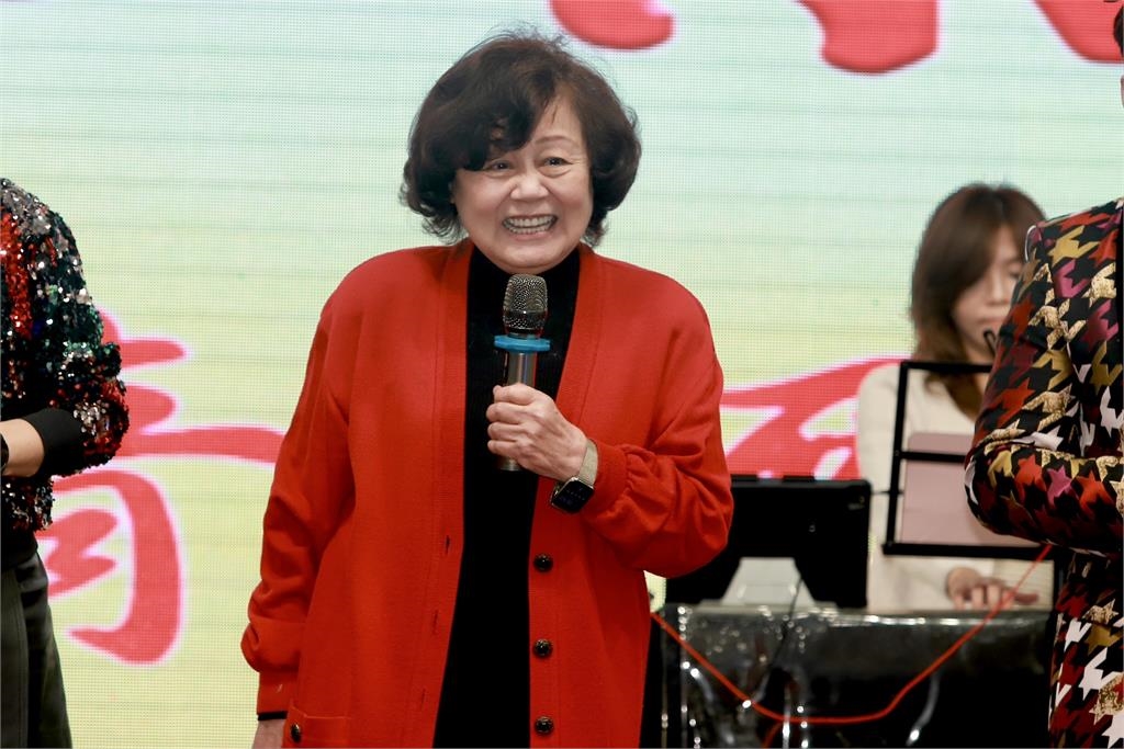 《愛的榮耀》殺青了!八點檔男女神到齊現場星光熠熠