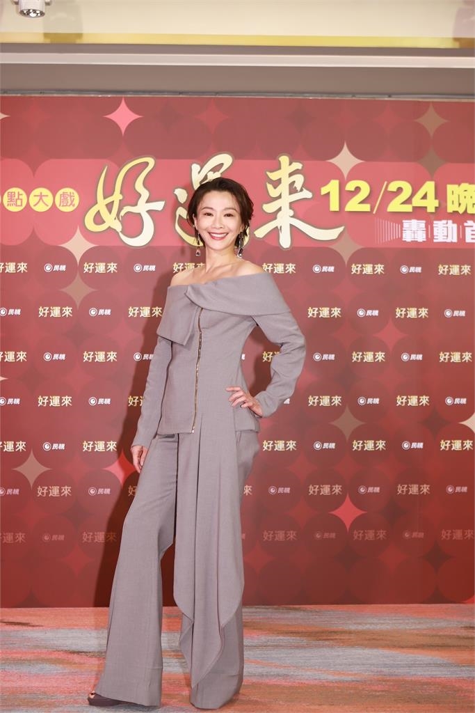 金鐘視帝被侯怡君爆為1事抖不停!藍葦華坦言「人生跑馬燈」真跨不出去!