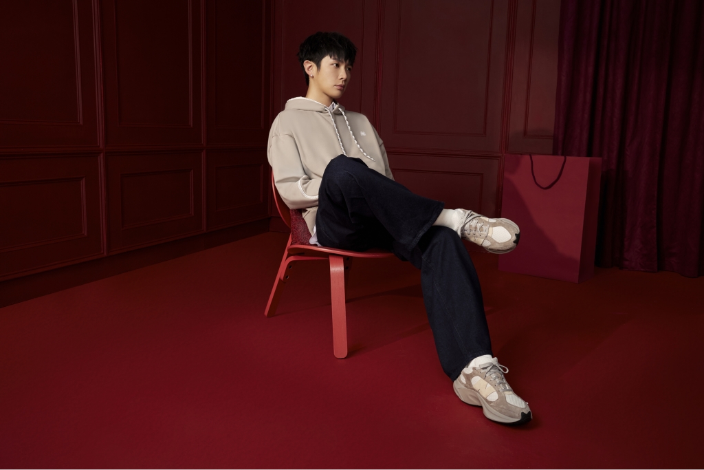 柯震東跨年不在台灣 要跟「他們」一起過!親曝2025新年願望