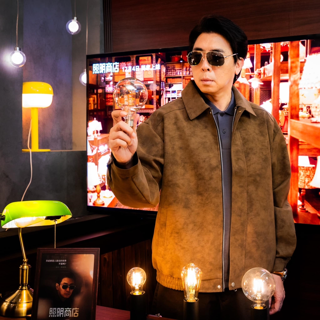 謝京穎、賴芊合都遭殃！聖誕交換「怪」禮物　拆開見「成人用品」余祥銓哭笑不得！