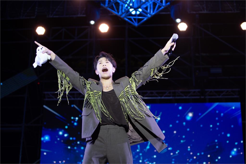 破億歌手韋禮安突拋震撼彈！元旦無預警曝1喜訊...粉絲爆：狂喜心聲