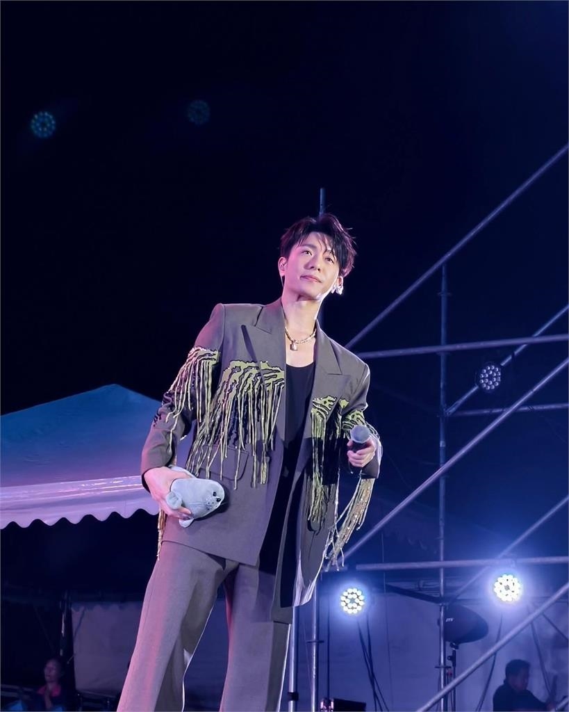 破億歌手韋禮安突拋震撼彈！元旦無預警曝1喜訊...粉絲爆：狂喜心聲