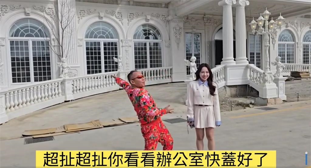 才曝新小老婆！竹北吊車大王身旁站「長髮正妹」超大場面驚呼：超扯超扯