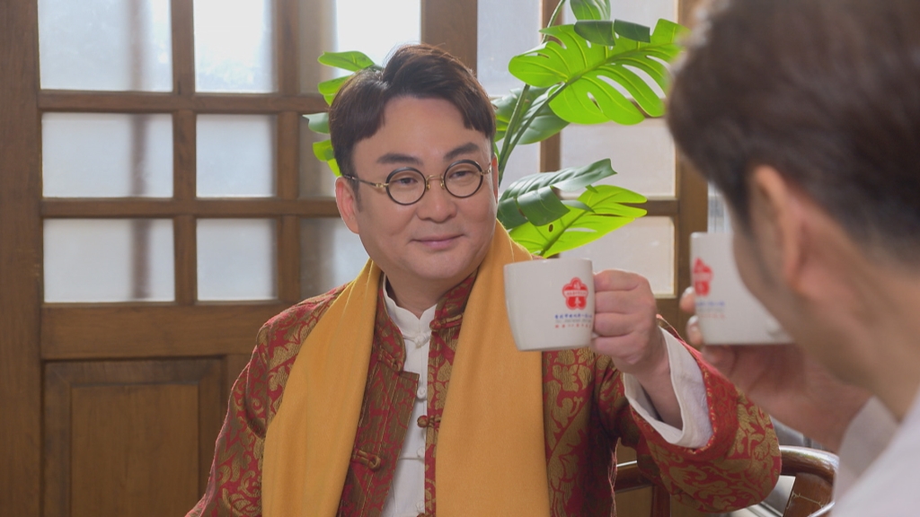 洪毛《好運來》挑戰演中醫師「自學把脈」！砸萬元治裝 整個人煥然一新